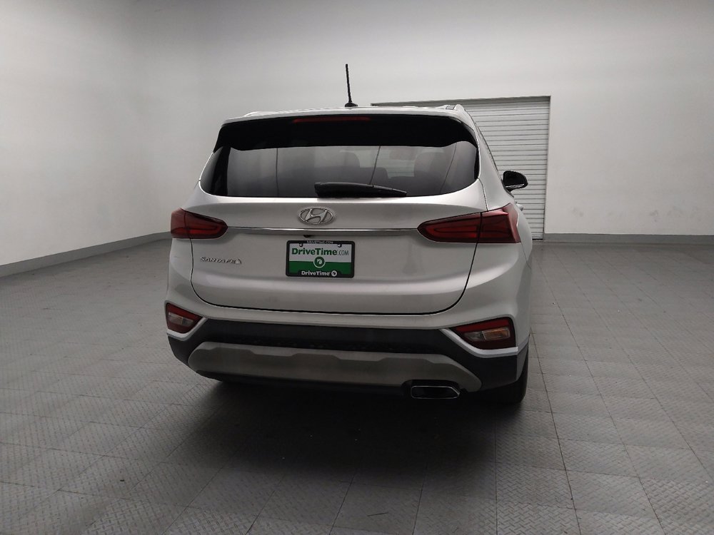 Used 2019 Hyundai Santa Fe SE image 7