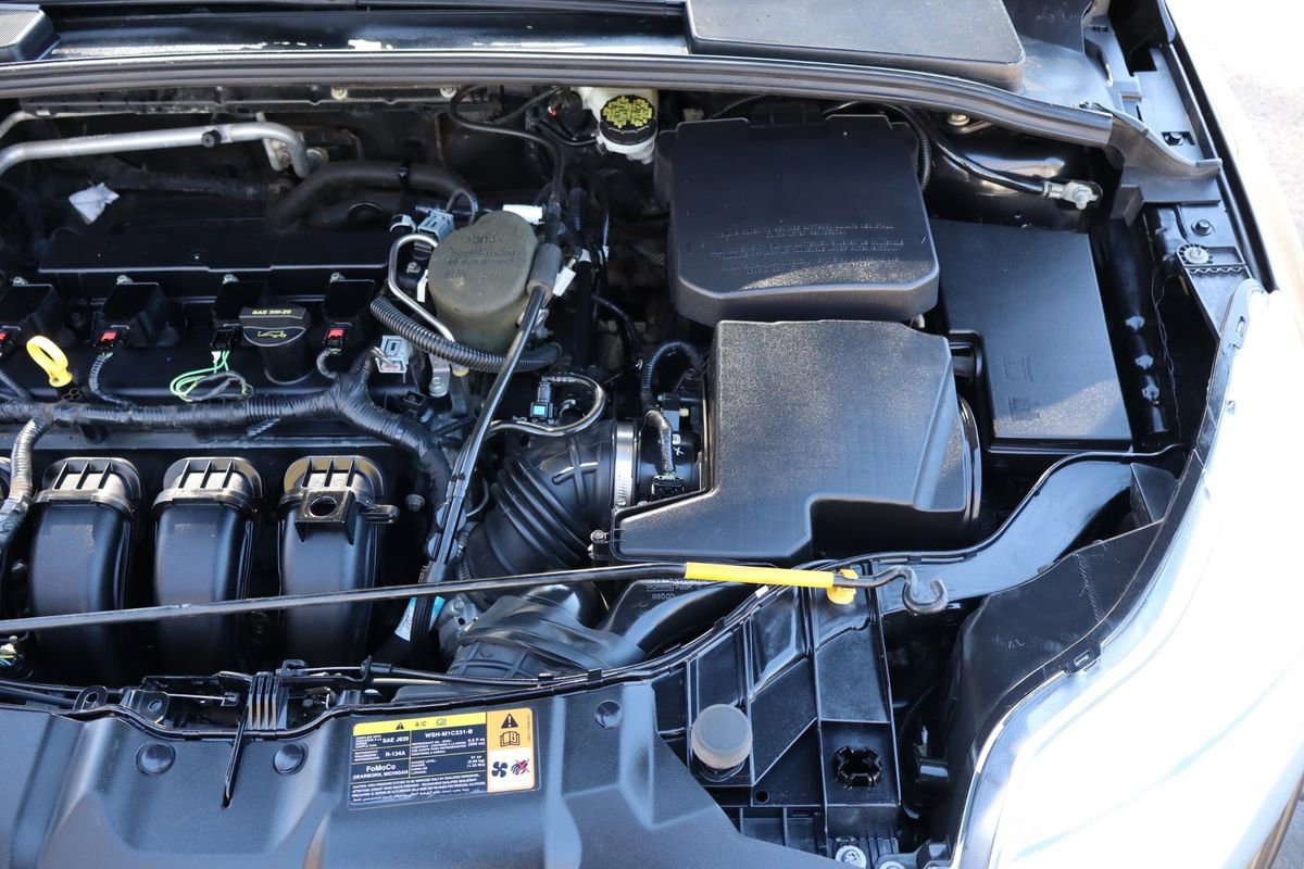 Used 2013 Ford Focus SE image 39