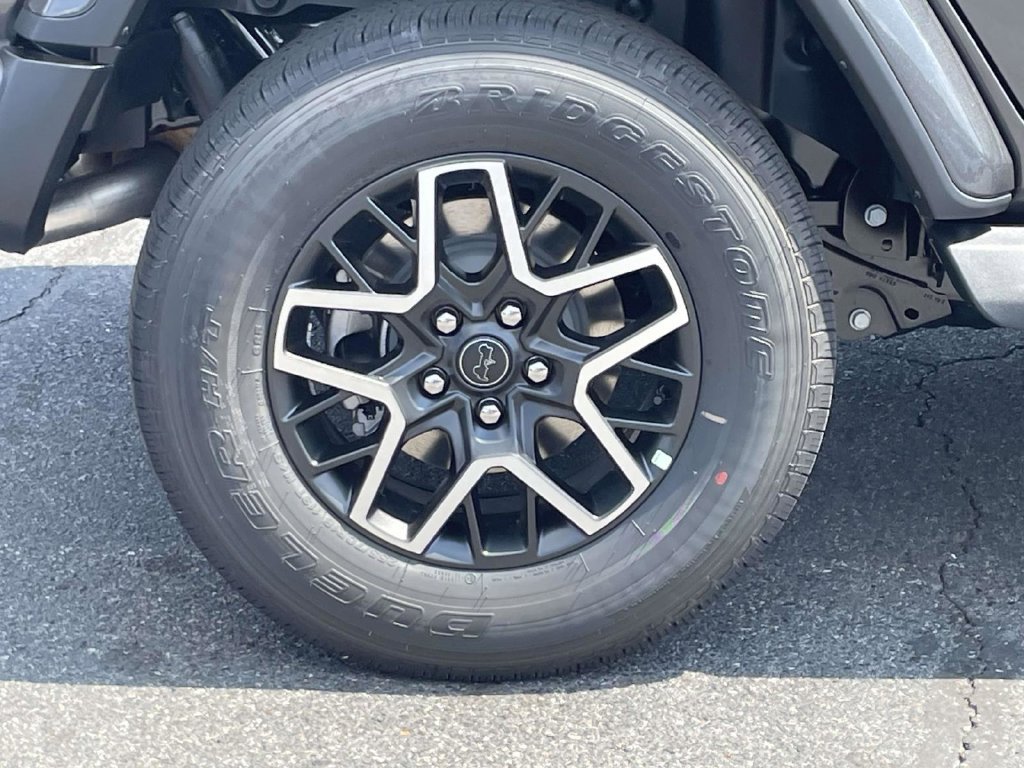 New 2027 Jeep Wrangler Unlimited Sahara AWD/4WD image 13