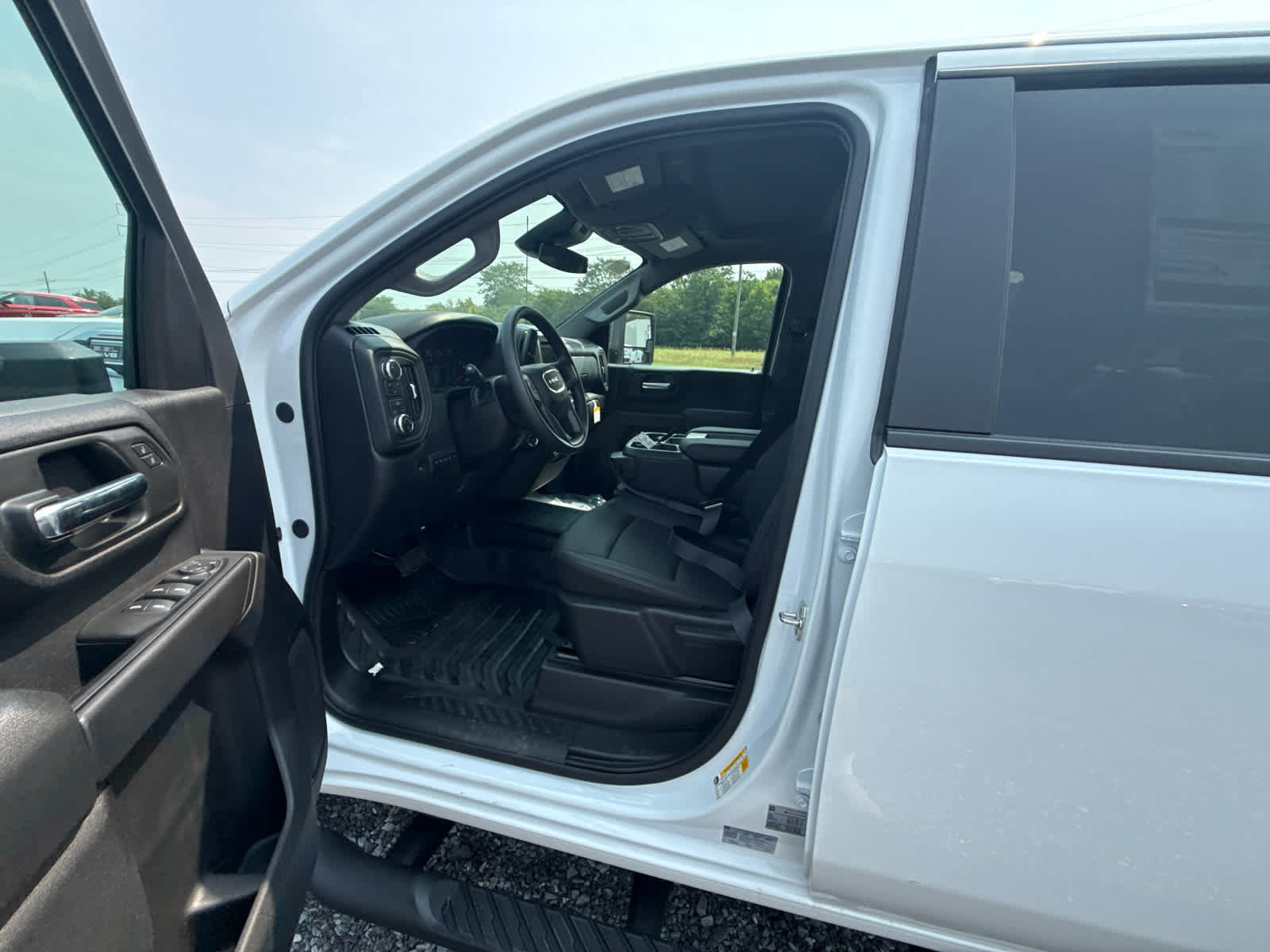 New 2026 GMC Sierra 2500 Pro w/ Convenience Package AWD/4WD image 20