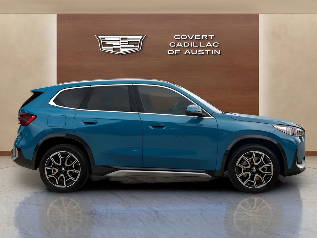 Used 2025 BMW X1 xDrive28i w/ Convenience Package AWD/4WD image 5