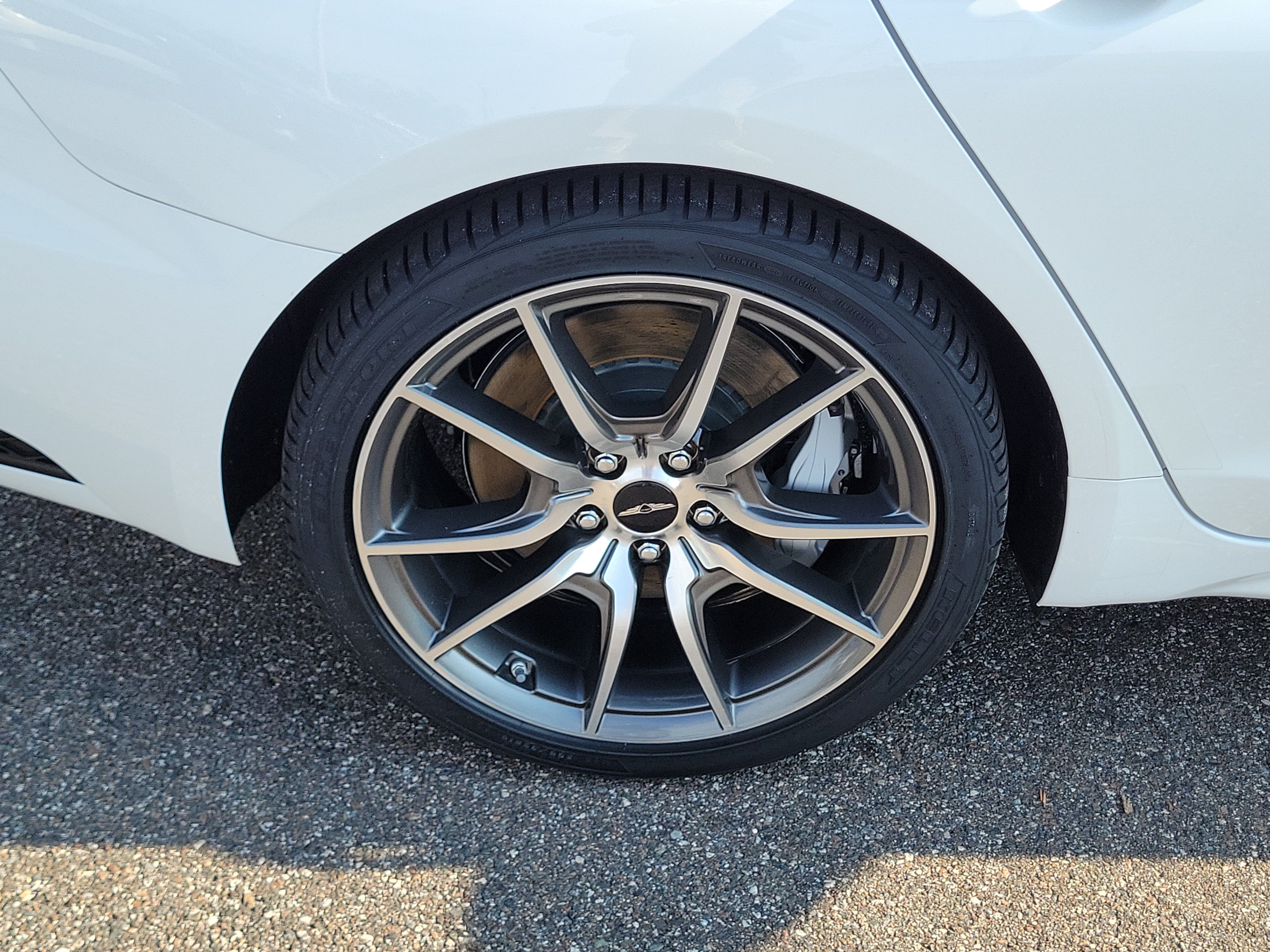 Used 2024 Genesis G70 2.5T AWD/4WD image 37