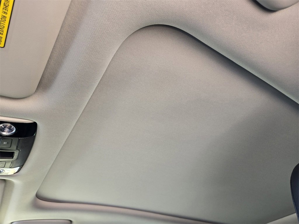 New 2026 Kia Sportage EX w/ EX Panorama Roof Package image 18