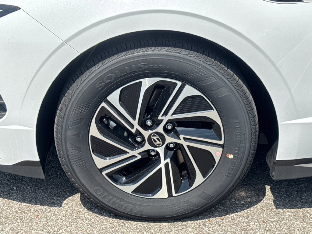 New 2026 Hyundai Sonata Blue FWD image 20