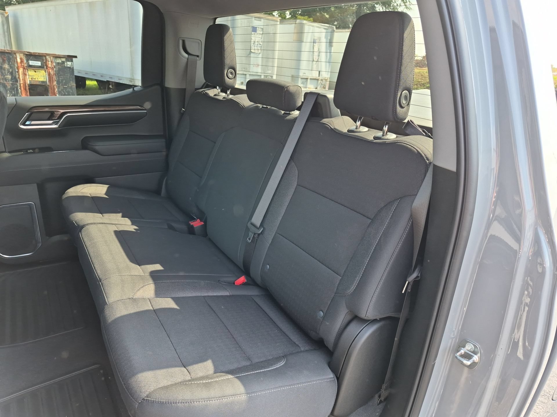 Certified 2024 Chevrolet Silverado 1500 LT AWD/4WD image 25