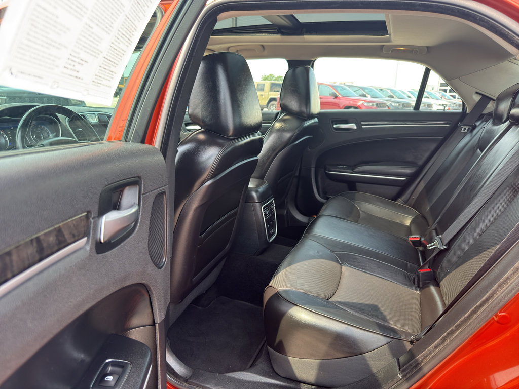 Used 2021 Chrysler 300 Touring L AWD/4WD image 31