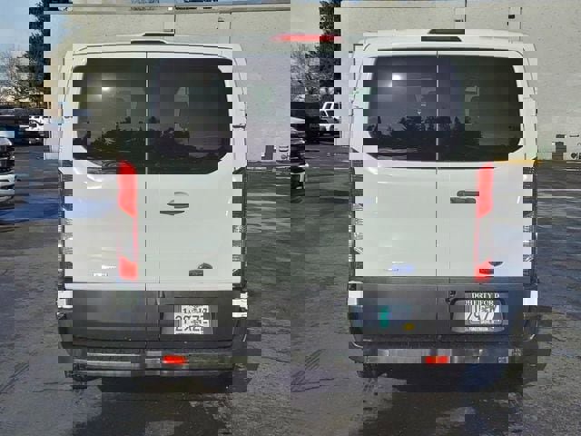 Used 2019 Ford Transit 150 XLT image 8
