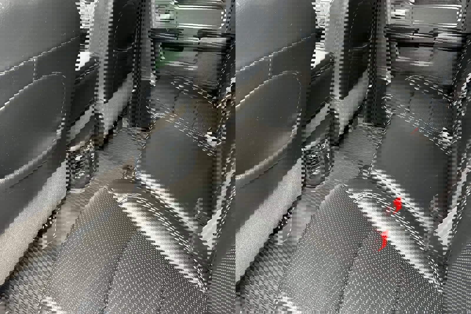 Used 2022 RAM 3500 Big Horn w/ Level C Equiment Group image 4