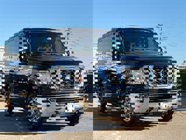 Used 2013 Nissan NV 3500 SL w/ Technology Pkg