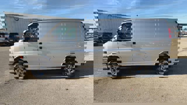 New 2025 GMC Savana 2500 w/ Driver Convenience Package image 34