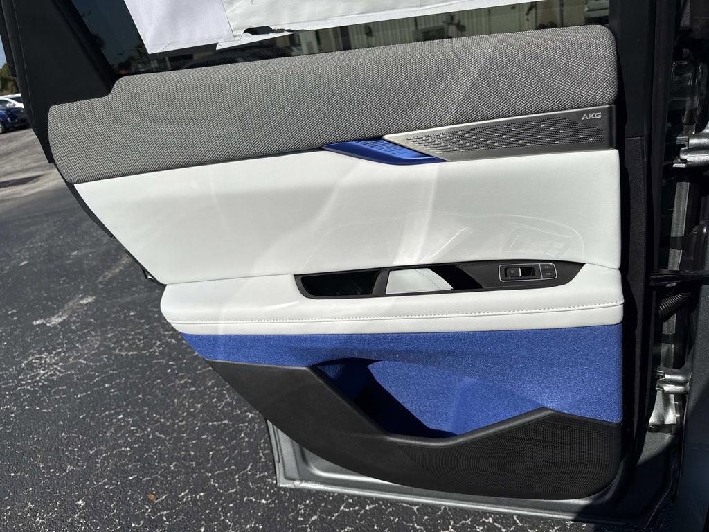 New 2026 Cadillac Optiq Sport 2 image 13