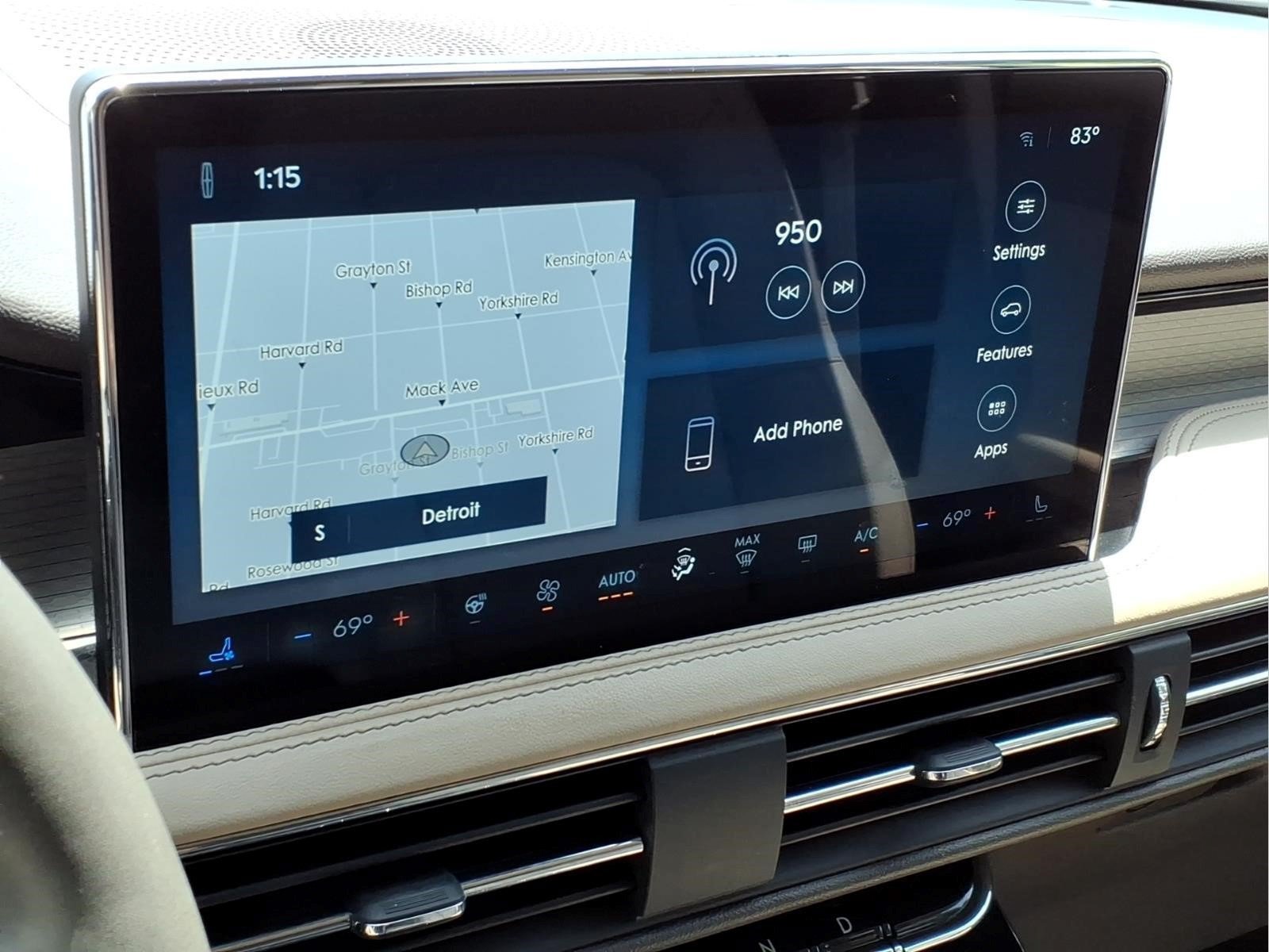 Used 2023 Lincoln Corsair AWD w/ Equipment Group 101A image 22