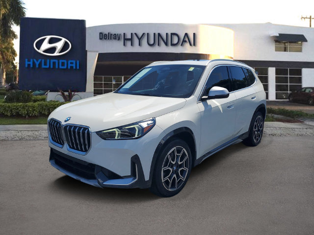Used 2023 BMW X1 xDrive28i w/ Convenience Package AWD/4WD image 3