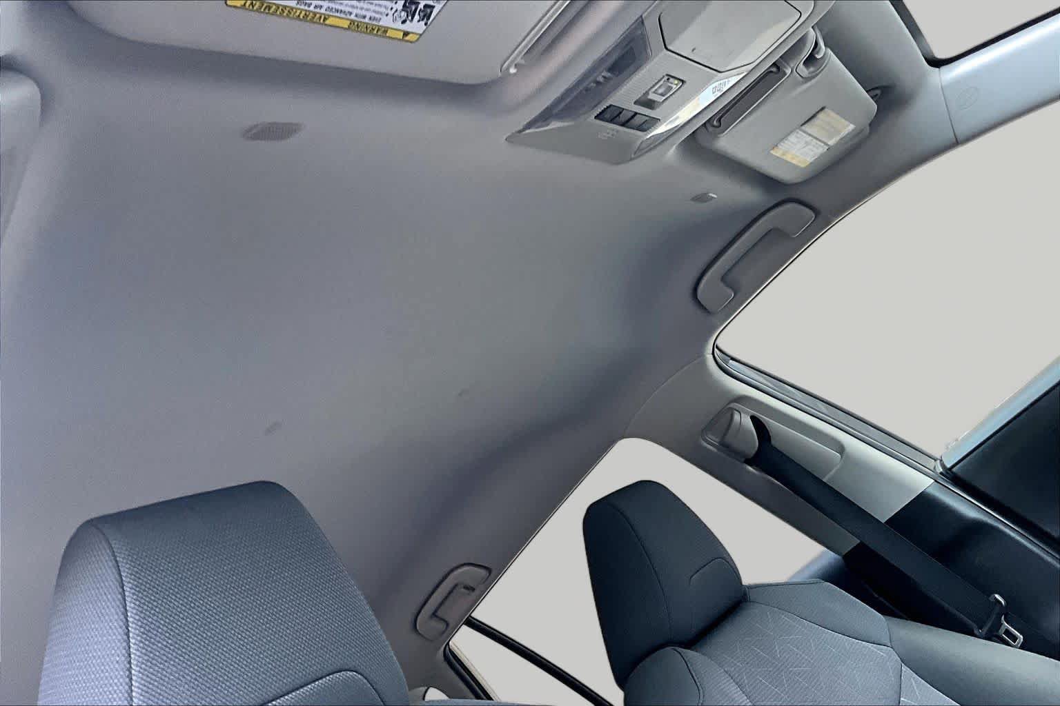 Certified 2025 Toyota RAV4 XLE FWD image 14