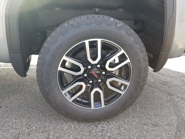 New 2026 GMC Sierra 1500 AT4 w/ AT4 Premium Package AWD/4WD image 12