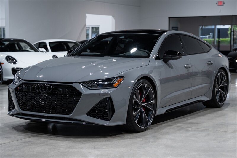 Used 2023 Audi RS 7 Sportback AWD/4WD image 10