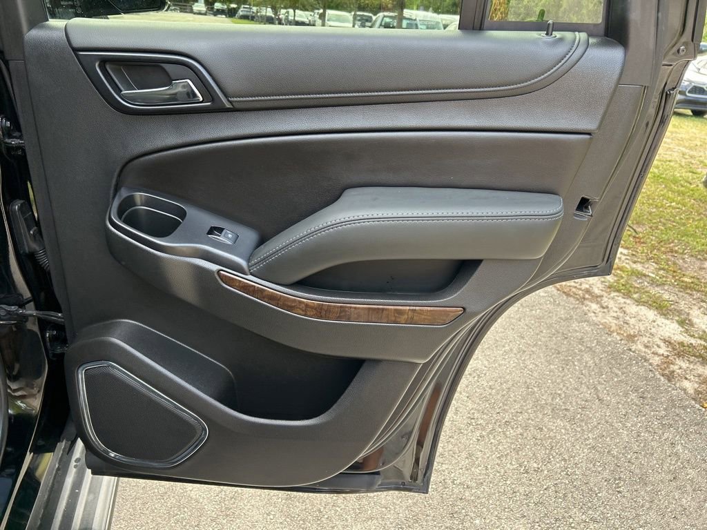 Used 2019 Chevrolet Tahoe LT w/ RST Edition image 42