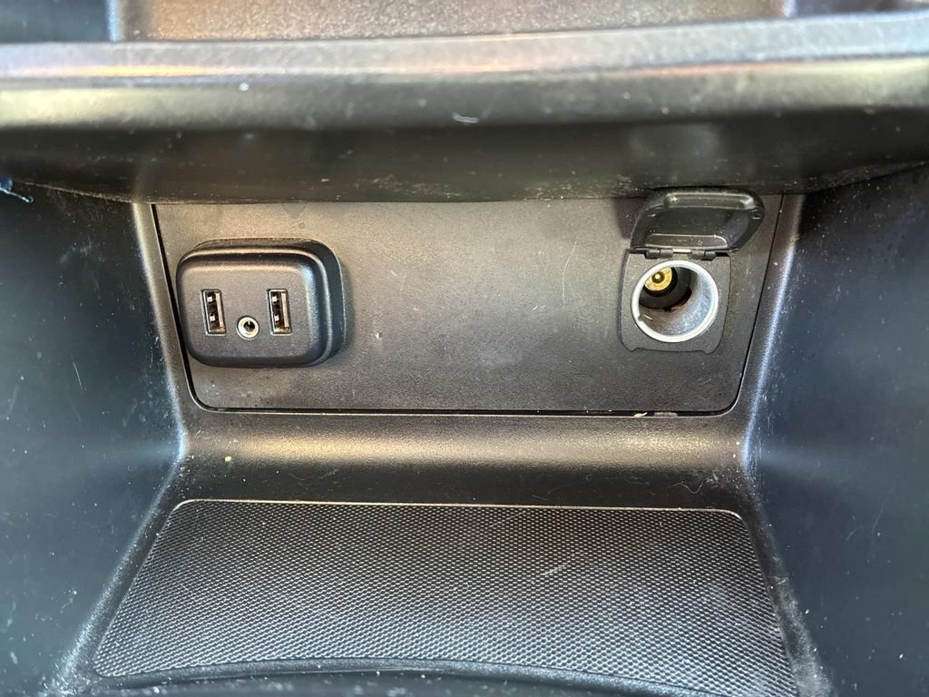 Used 2021 Chevrolet Colorado W/T w/ WT Convenience Package AWD/4WD image 36