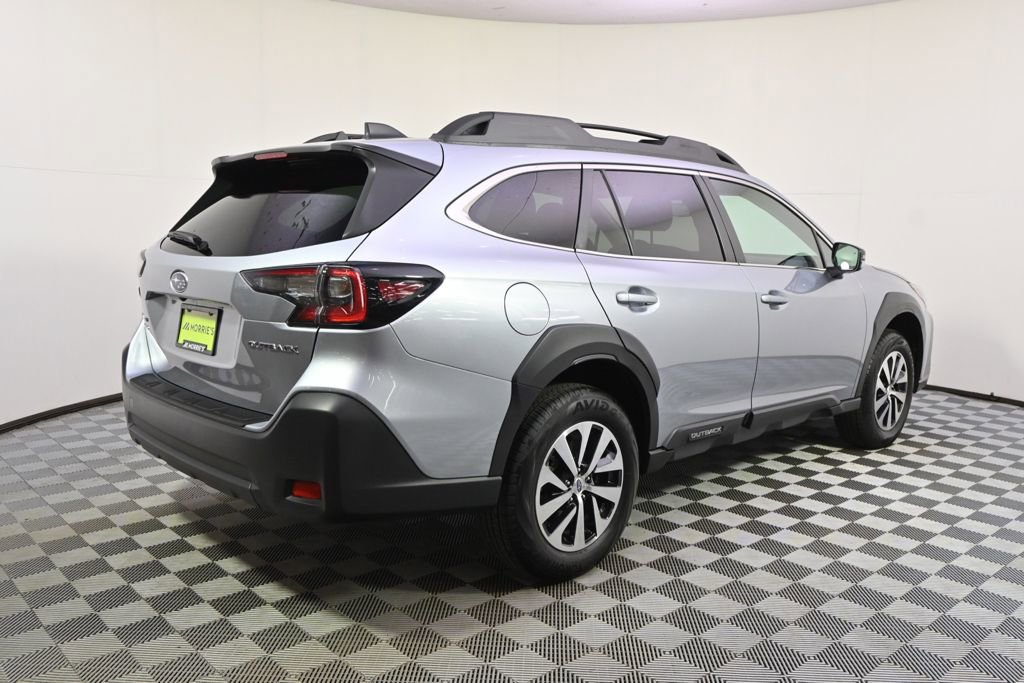Certified 2024 Subaru Outback Premium image 7