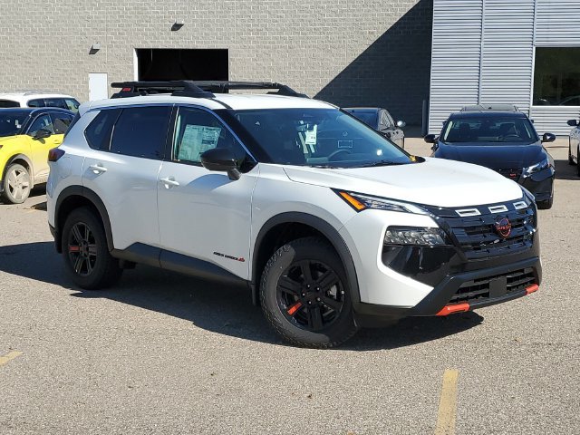 New 2026 Nissan Rogue SV w/ Rock Creek Premium Package