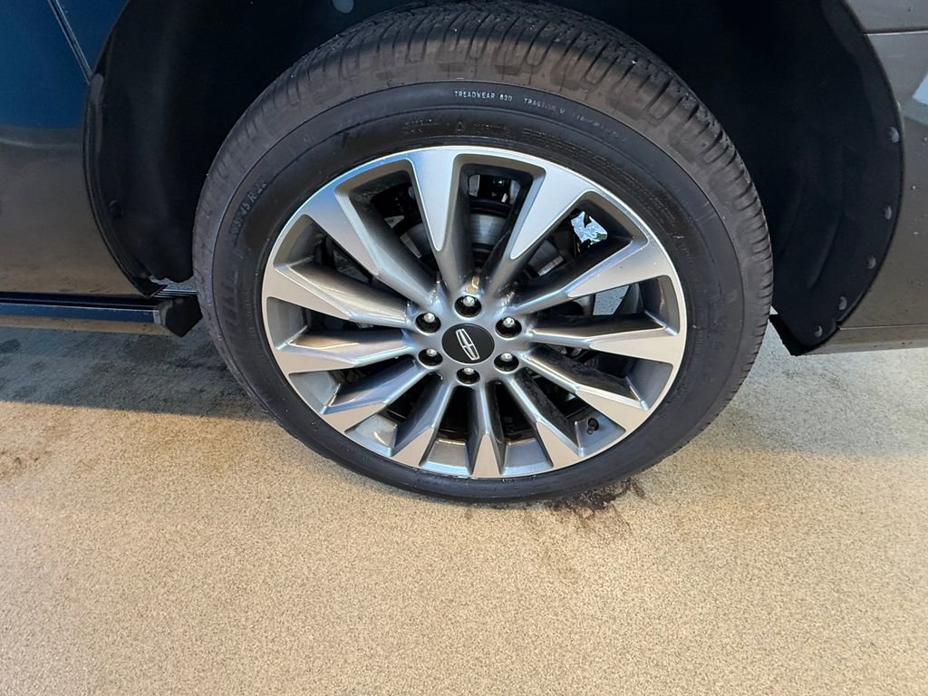 Used 2020 Lincoln Navigator L Reserve image 9