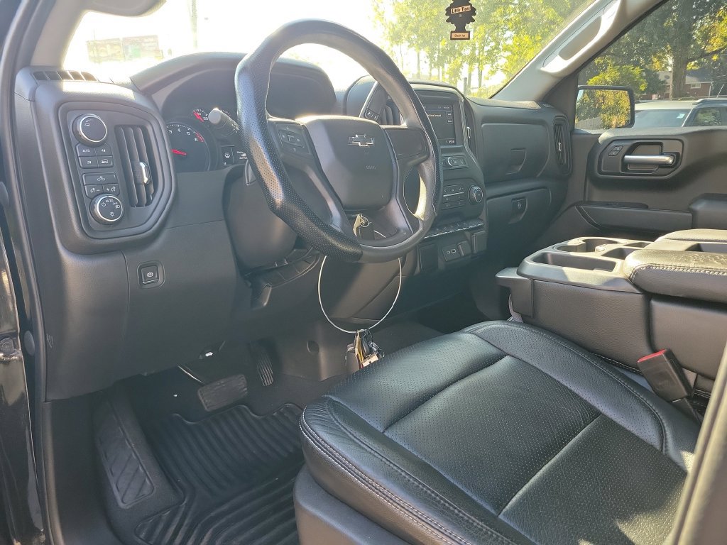 Used 2021 Chevrolet Silverado 1500 Custom w/ Rally Edition AWD/4WD image 26