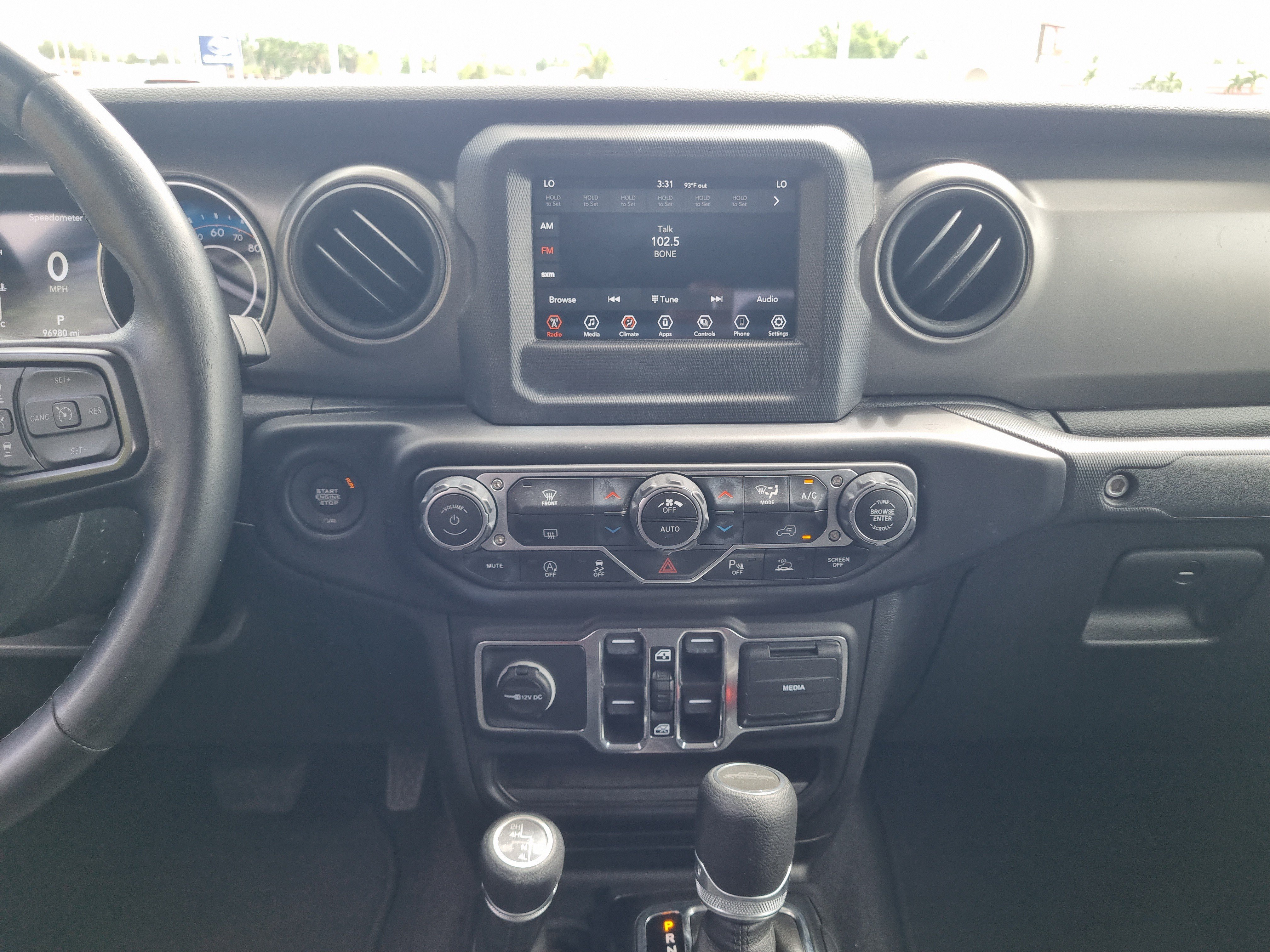 Used 2021 Jeep Gladiator Sport AWD/4WD image 16