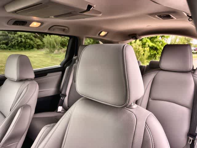 Certified 2024 Honda Odyssey Touring image 25