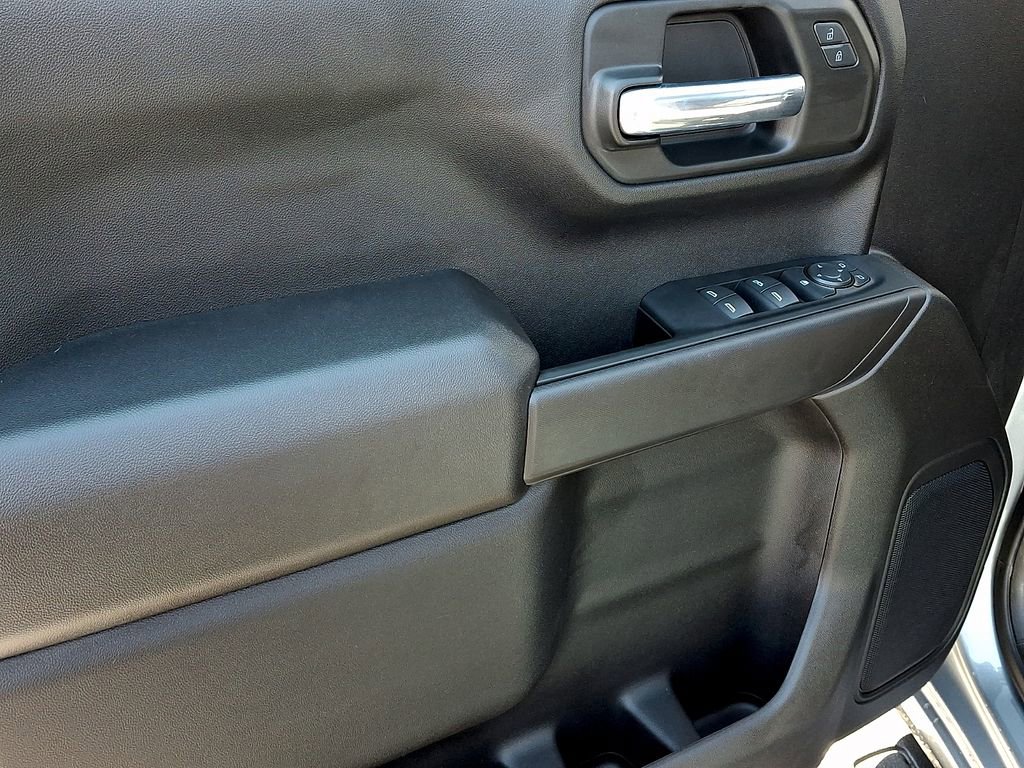 Used 2025 Chevrolet Silverado 1500 Custom Trail Boss w/ LPO, Dark Essentials Package image 12