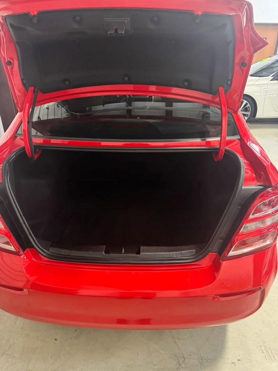 Used 2019 Chevrolet Sonic LT FWD image 13
