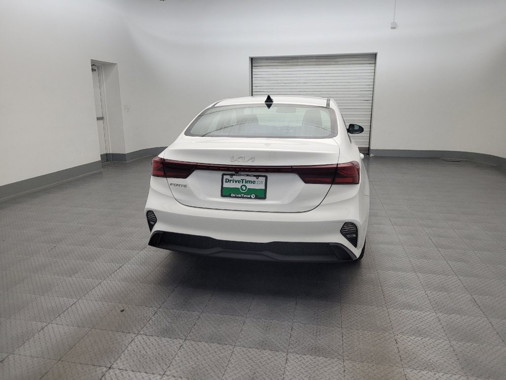 Used 2023 Kia Forte LXS w/ LXS Technology Package FWD image 7