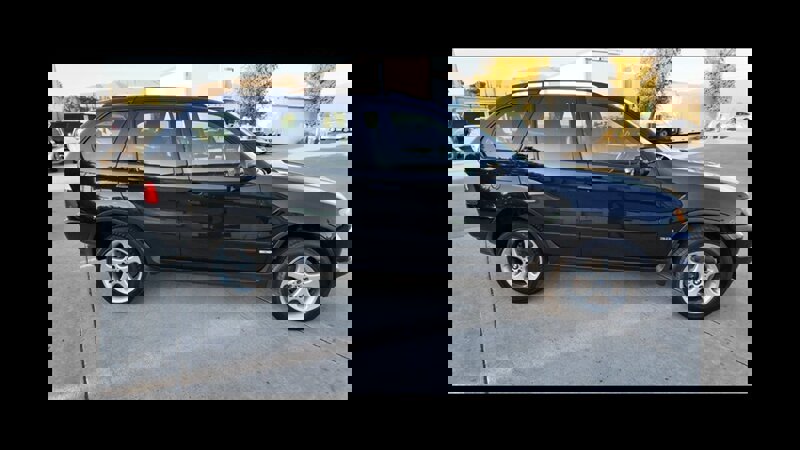 Used 2003 BMW X5 3.0i image 30