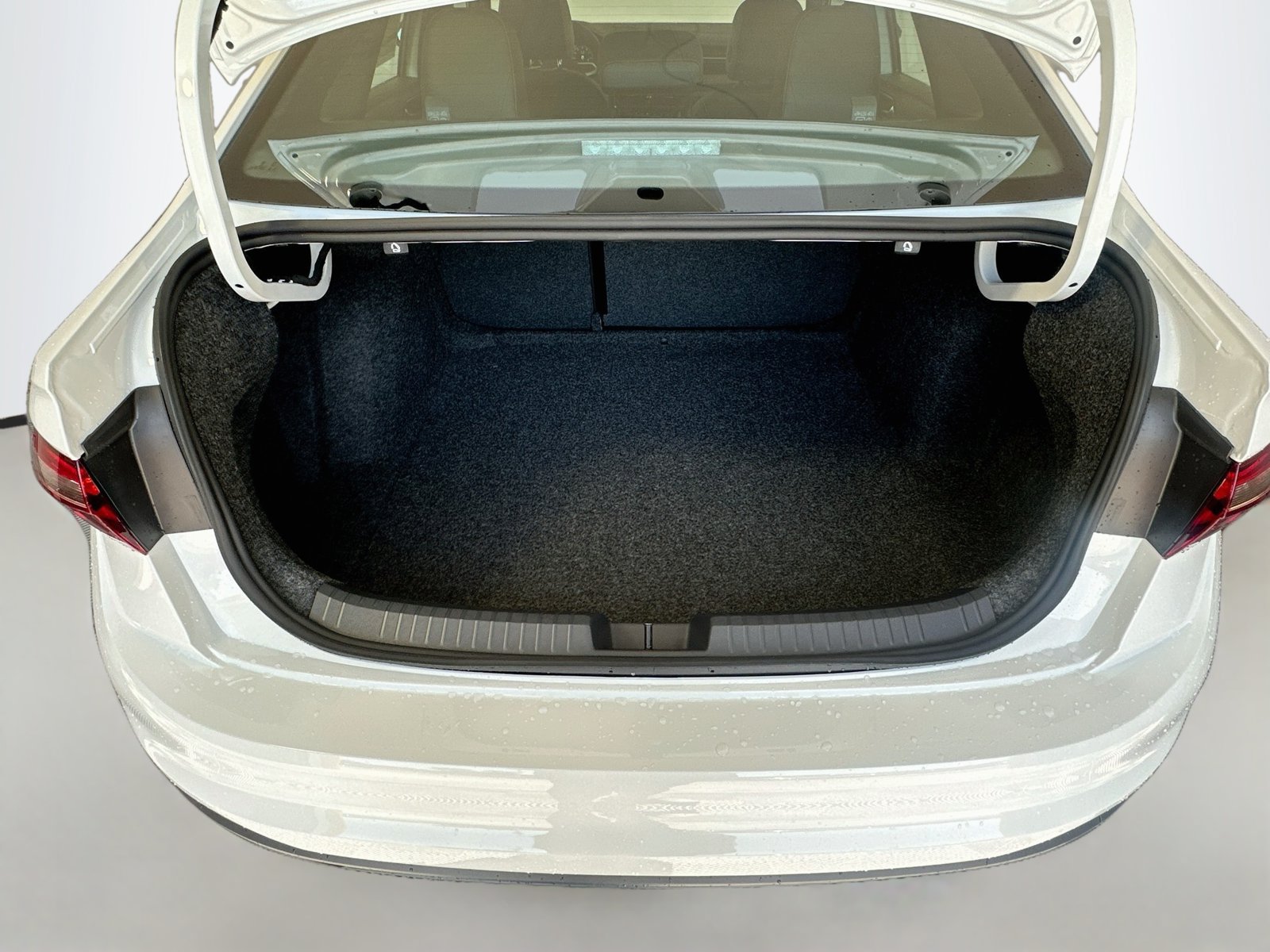 New 2027 Volkswagen Jetta GLI Autobahn FWD image 25