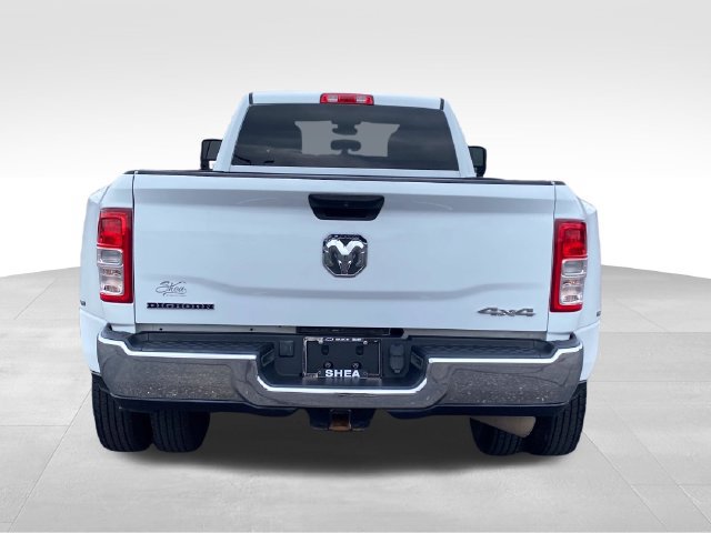 Used 2023 RAM 3500 Big Horn w/ Level 1 Equipment Group AWD/4WD image 3