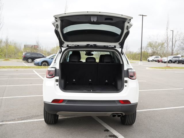 Used 2022 Jeep Compass Limited image 17