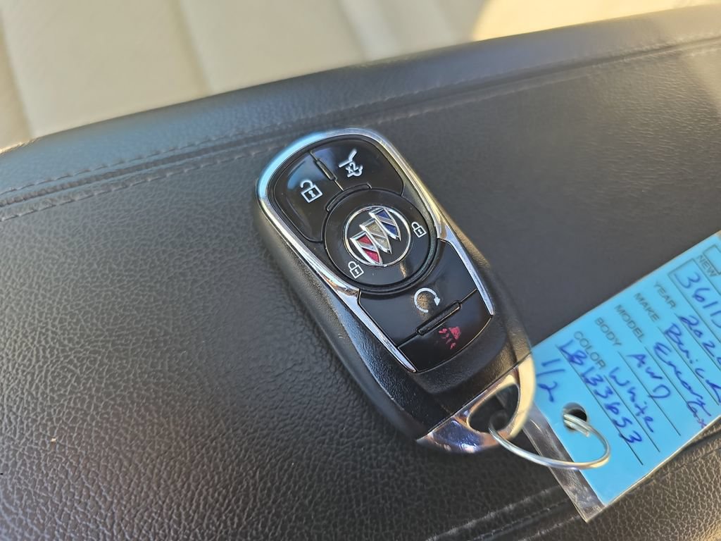Used 2020 Buick Encore GX Essence w/ Experience Buick Package AWD/4WD image 39