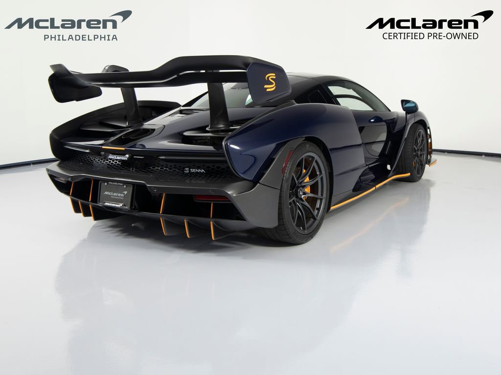 Used 2019 McLaren Senna image 13
