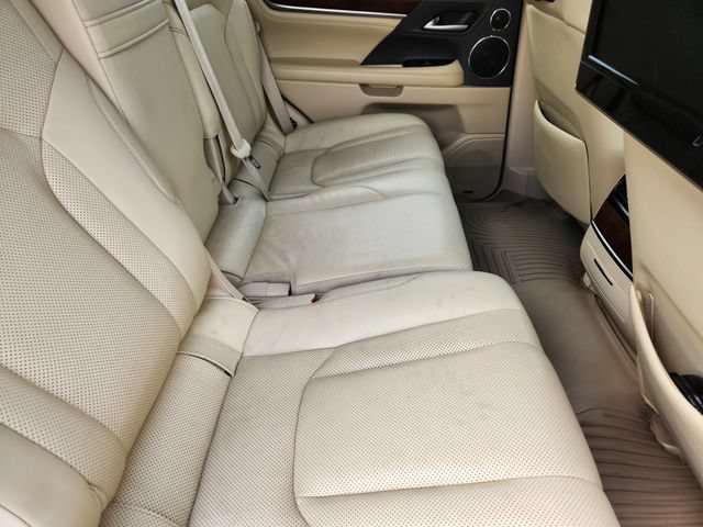 Used 2017 Lexus LX 570 4WD w/ Luxury Package image 24
