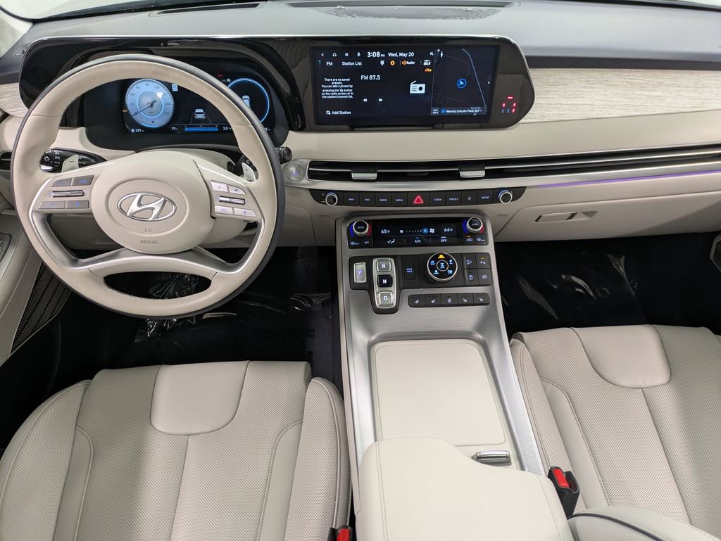 Used 2025 Hyundai Palisade Calligraphy AWD/4WD image 22