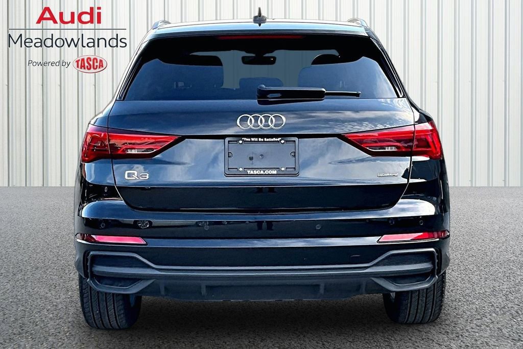 Used 2025 Audi Q3 2.0T Premium w/ Convenience Package AWD/4WD image 5