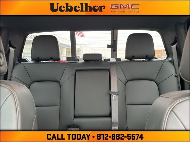 New 2026 GMC Canyon Elevation w/ Convenience Package image 18