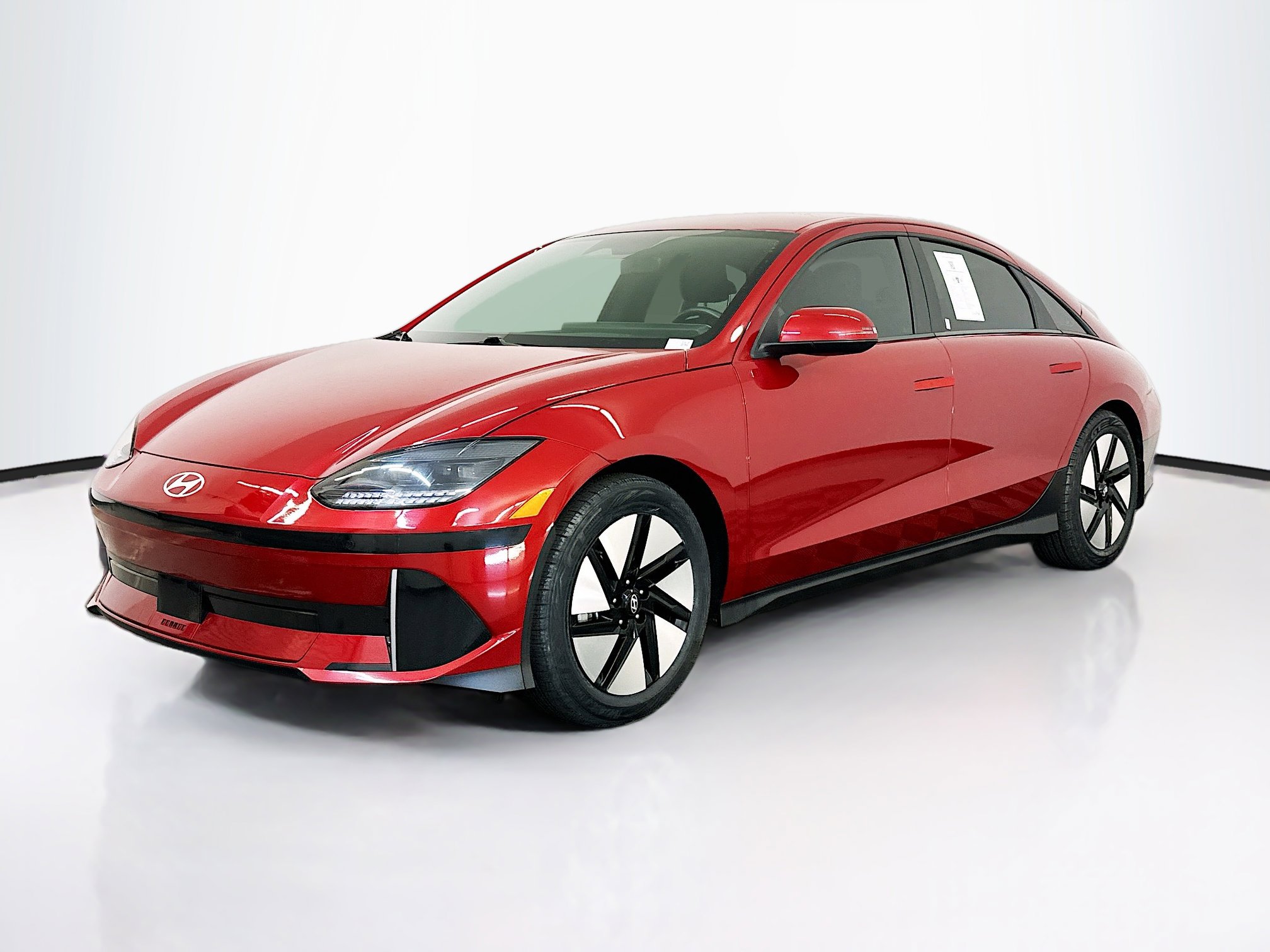 Used 2023 Hyundai Ioniq 6 SE image 3