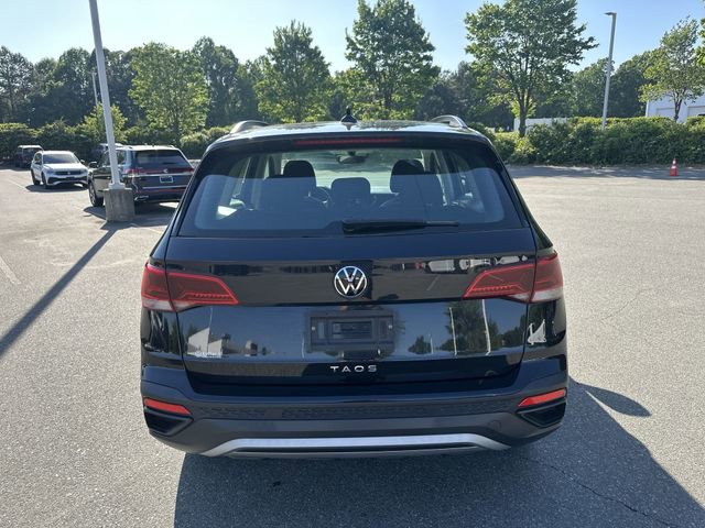 Used 2023 Volkswagen Taos S FWD image 4