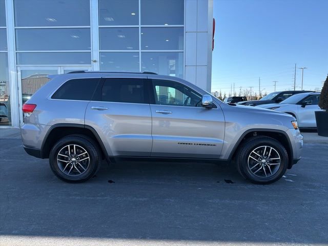Used 2018 Jeep Grand Cherokee Limited image 8