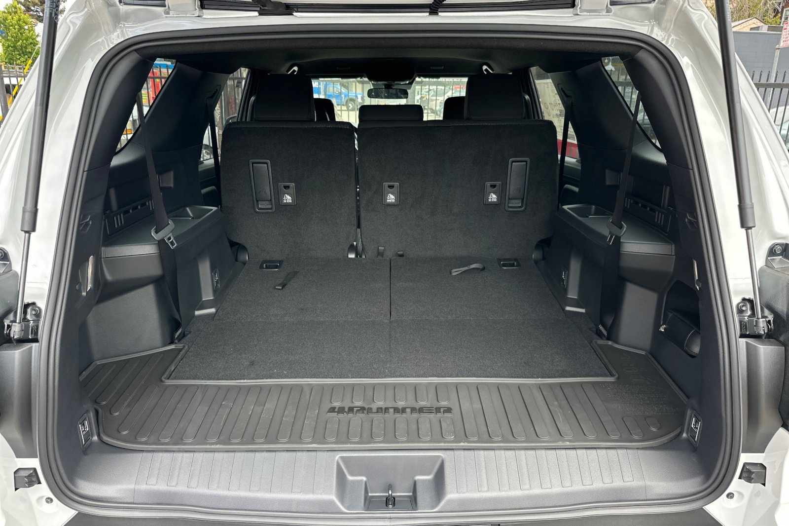 New 2026 Toyota 4Runner SR5 AWD/4WD image 13