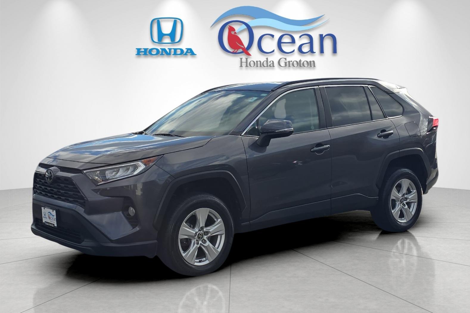 Used 2021 Toyota RAV4 XLE image 7