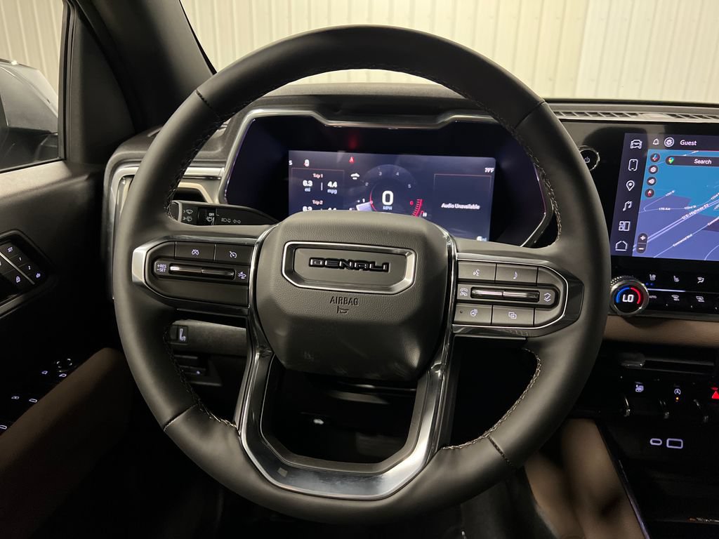 New 2026 GMC Canyon Denali w/ LPO, Black Badging Package AWD/4WD image 18