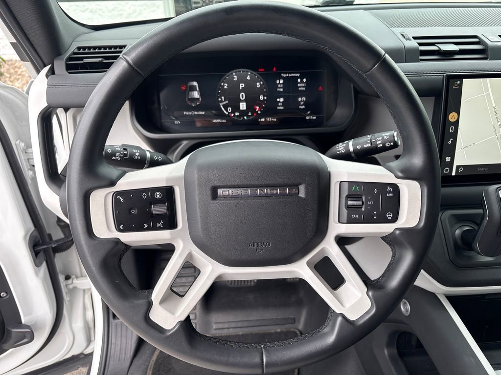 Used 2025 Land Rover Defender 110 S AWD/4WD image 18