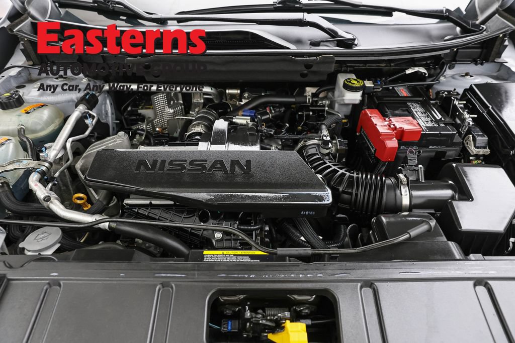 Used 2024 Nissan Rogue S AWD/4WD image 7