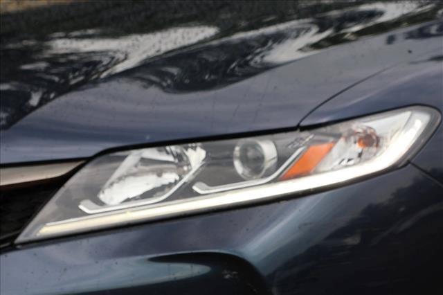 Used 2016 Honda Accord EX image 10